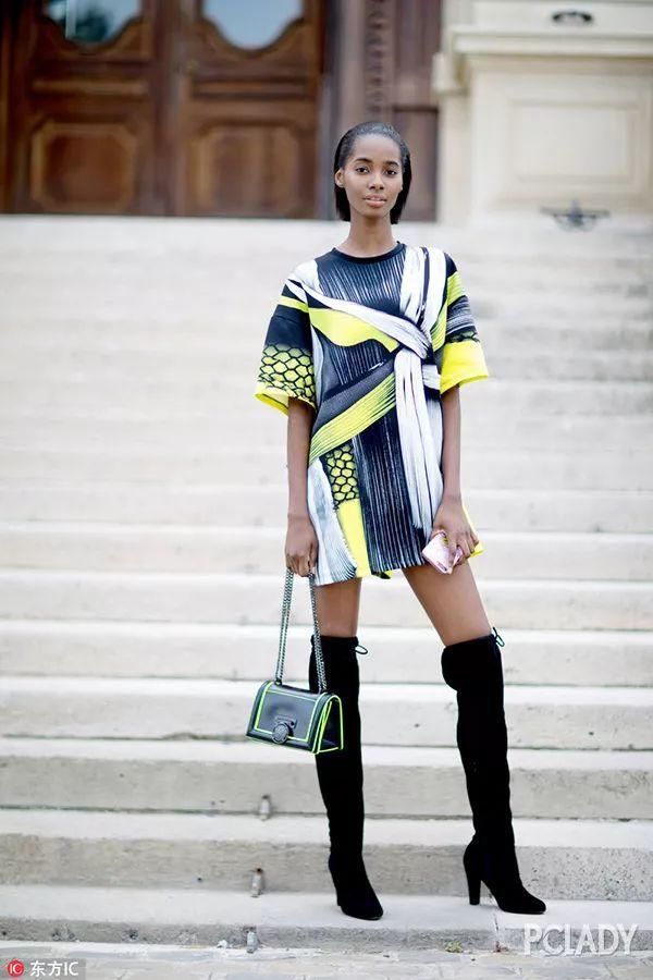 说起休闲，是时候祭出我时髦的“T恤裙”!