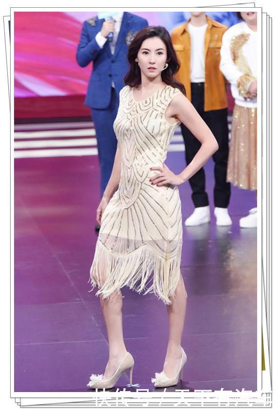 看了张柏芝的T台秀，再看看王菲，特想问谢霆锋一句：后悔不？