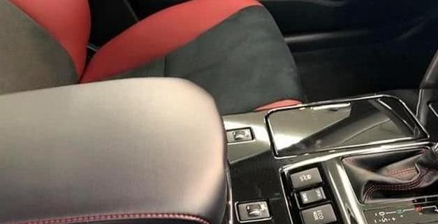  『尺寸』已经消失7年B级车，如今重返国内，配V6引擎后驱，有它不选3系