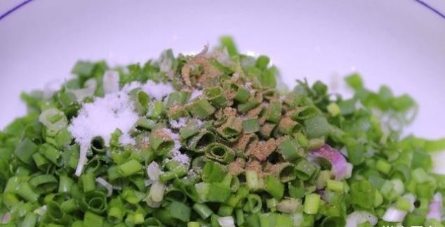  咬一口：宅在家教你做葱油饼, 咬一口酥掉渣, 我家三天两头吃