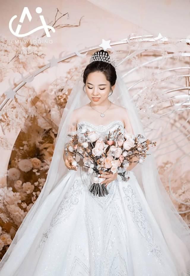  [水蜜桃]一场属于骑士和公主的婚礼，水蜜桃味道的欧洲童话