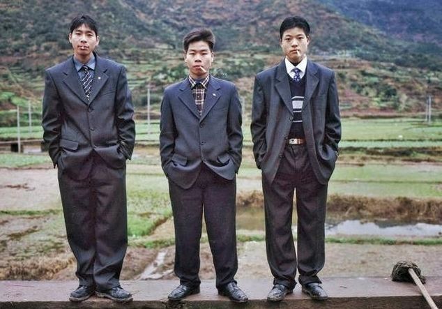  「漂亮」老照片直击90年代南下打工潮: 发财者寥寥无几, 图8发廊