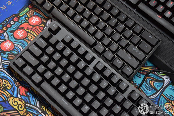 谁说机械键盘就一定吵闹?富勒G900S RGB静音红轴了解一下