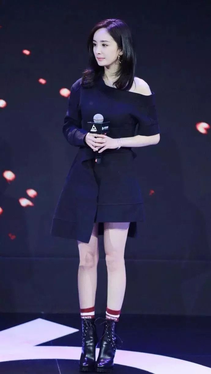 杨幂、蒋欣、张馨予都在这样穿，你离时尚还差一个它|100%有机纯