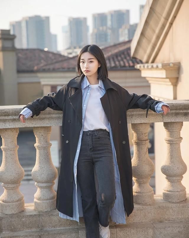  『穿成』开春绝美风衣合集 | 求求你，别再把风衣穿成保安制服了