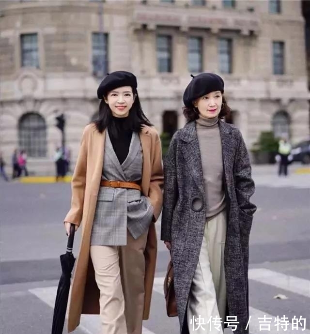 『女人』真正见过世面的女人,穿大衣很少配打底裤,看三木妈妈就知道了!