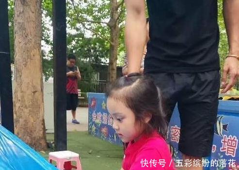 贾乃亮回应出游照！一句话暴露李小璐现状！疑打破离婚宣言！