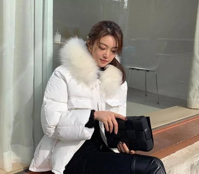  干净■时尚穿搭：同材质成套穿，舒服又干净~