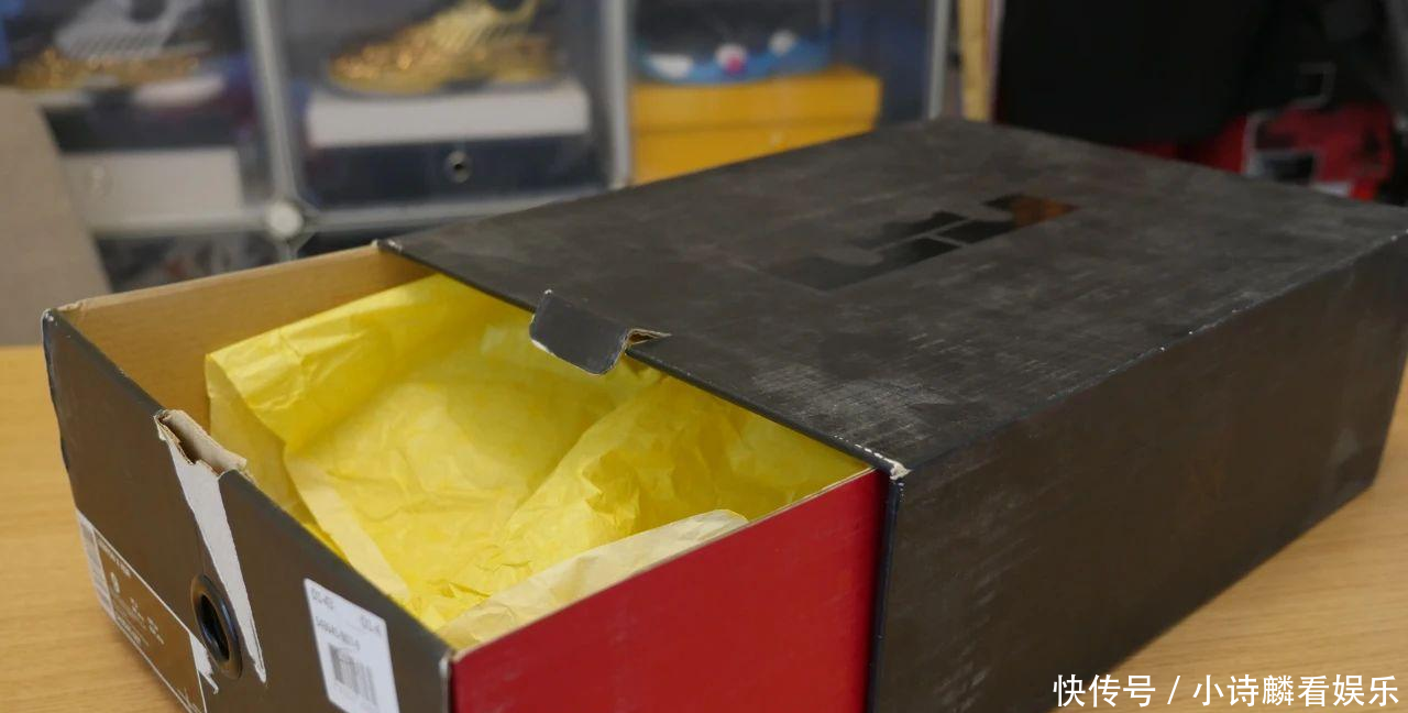  [中底]7年前火爆全网的实战神鞋！它见证了詹姆斯和Nike的巅峰