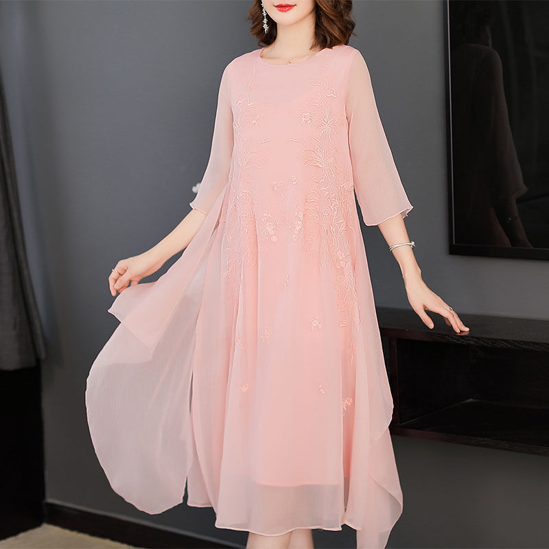 最美的裙子就是中国风裙子了，比温柔裙还温柔，比吊带裙还要女人