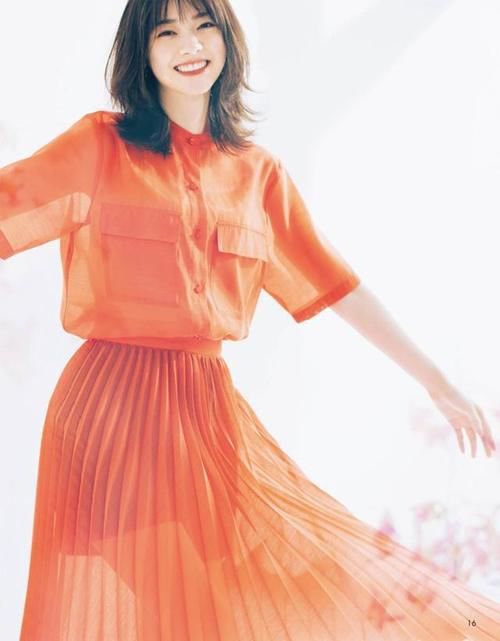  『春天』假如春天只能买1条裙子，我推荐这条！时尚百搭还很优雅