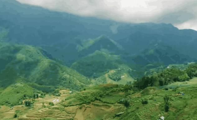 中国人到越南,实拍中越边界山区,山那边就是我国广西,你去过吗