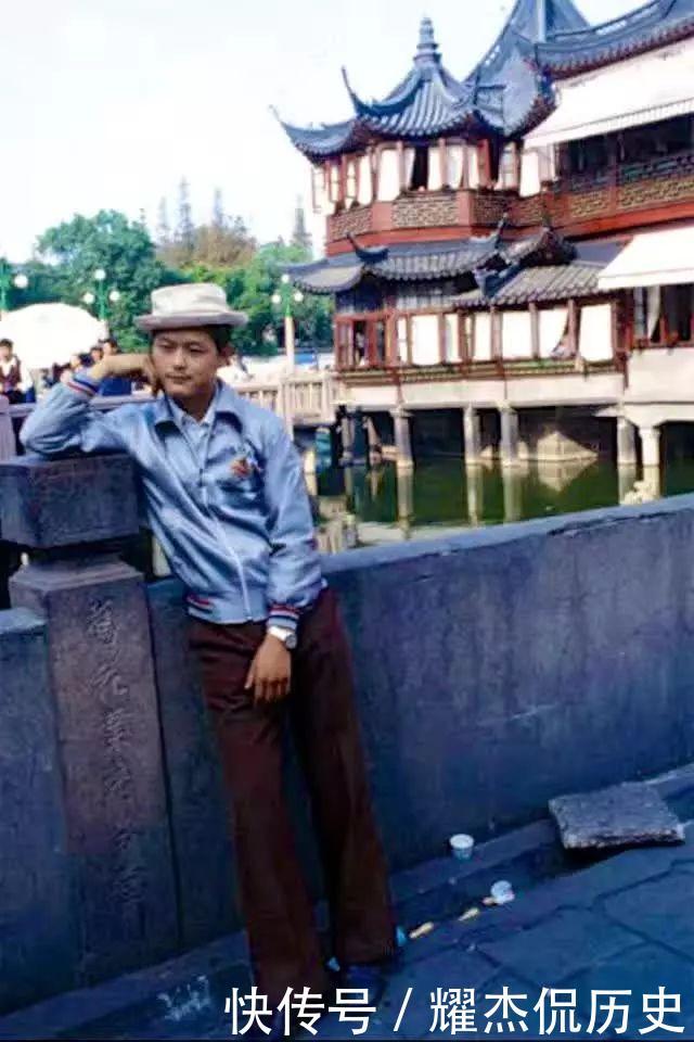 80年代的帅哥美女，让人想不到的样子