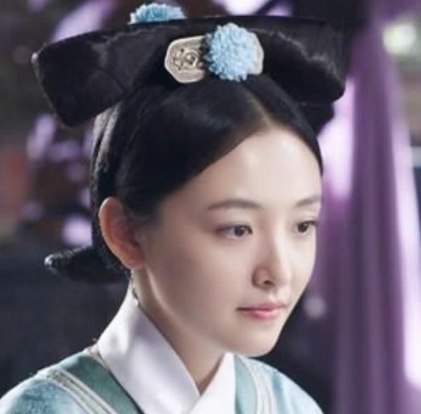 吴倩■baby的清宫装,吴倩的清宫装,关晓彤的清宫装,看到她的清宫装:打扰了