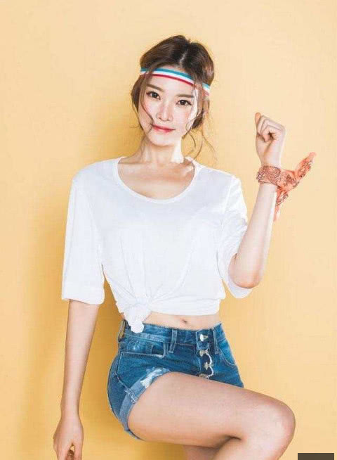 紧身裤不仅舒适还时尚美观，让你收获满满的回头率