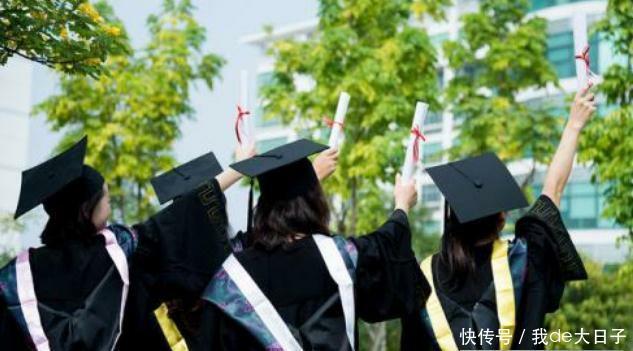 海归女硕士卖房留学花200万, 回国实习工资1千