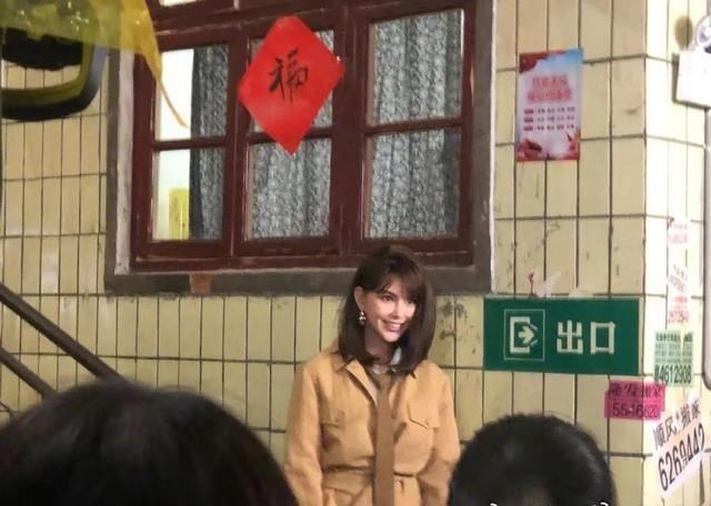 周杰伦满足昆凌