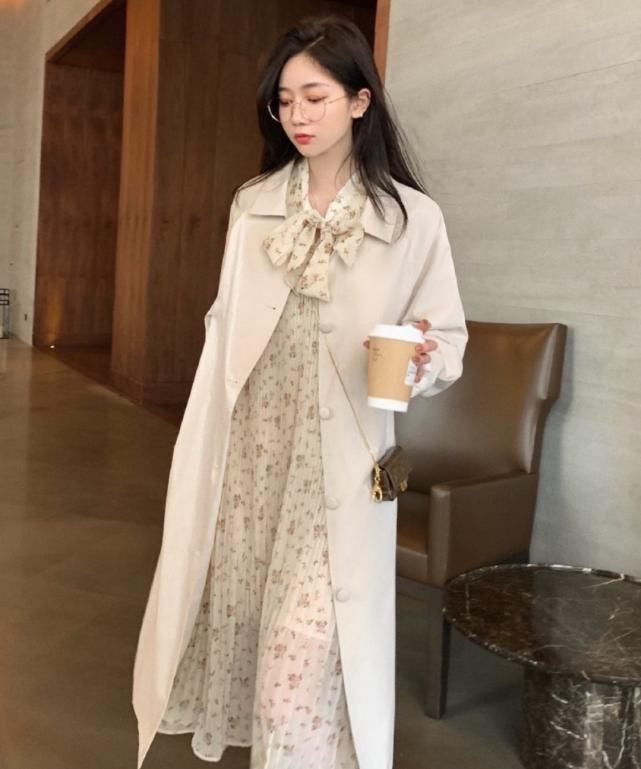  [碎花]2020年建议微胖女生：多种草一些“碎花裙”，遮肉效果贼棒