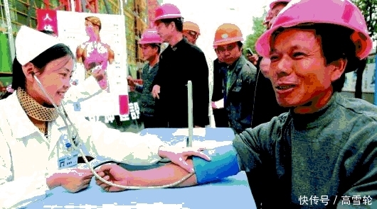 农民注意: 明年起, 这九种疾病免费治疗, 四种情况不予报销!