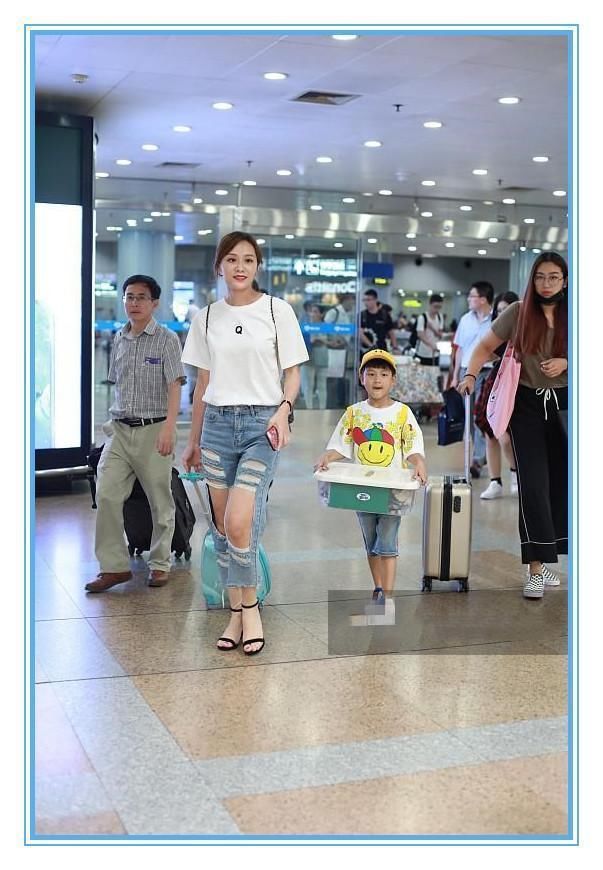 叶一茜也太敢穿了!破洞裤穿出短裤效果，网友:奚梦瑶都没你疯狂