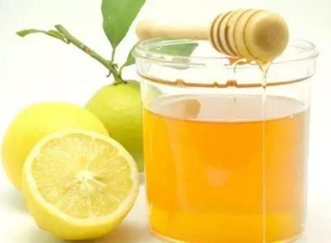 蒲公英大麦青汁■女人注意6大习惯“毁掉”皮肤,立刻改正,哪怕只改一个也好