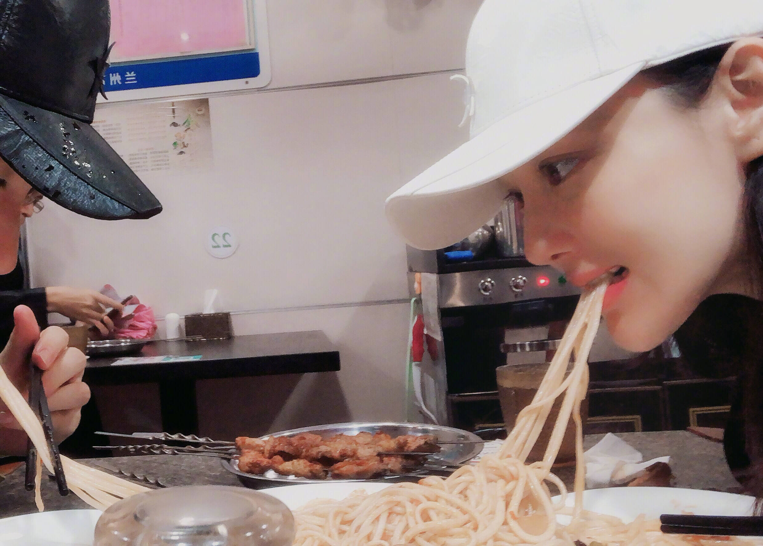 婚后频被谣传不雅照，张馨予自信表态：不怕被抹黑