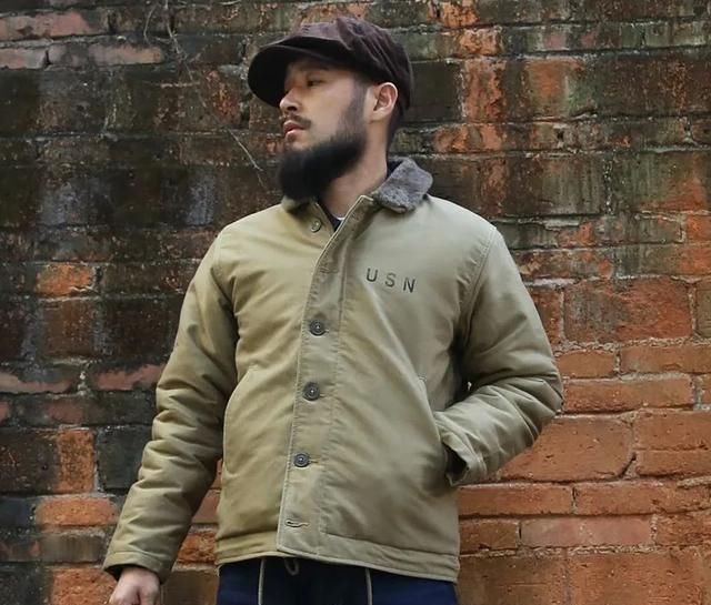  面料：复古迷最爱的军用面料Herringbone Twill