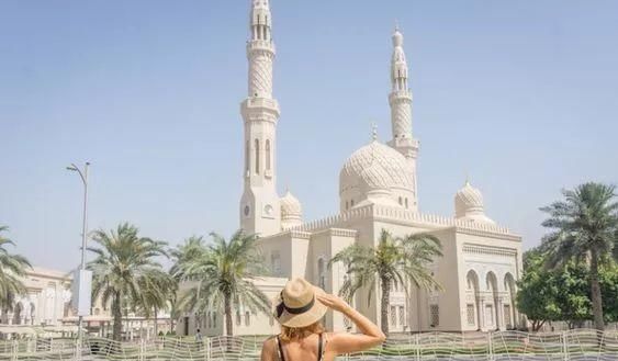 迪拜很贵？是你没玩对