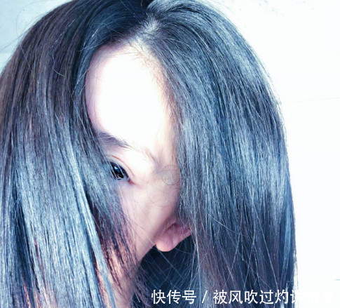 网曝谢娜产后最新动向，她用马兰坡英语回击造谣者