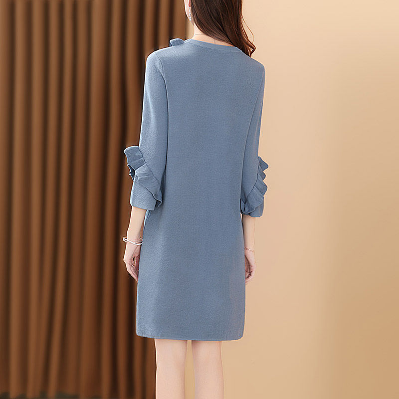 谁说:真丝比旗袍美，多瞧瞧这刚上新的“欧货”秋裙，美炸天