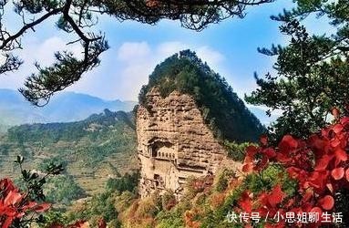  「艺术效果」杜甫的一首杂诗，颔联采用加倍写法，诗圣水平确实高超