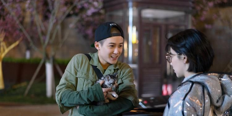  『演绎』《宠爱》檀健次阚清子演绎双向暗恋，被赞“空气都甜”