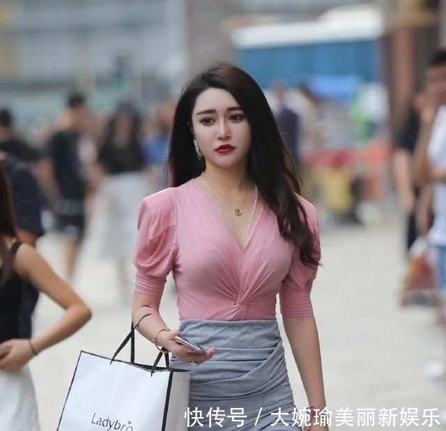  「漂亮」时尚漂亮又显身材的高跟鞋，穿起来的魅力是非常强大