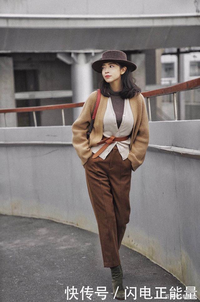  「大妈」针织衫才是春日王者，20岁到50岁通杀，大妈穿更显年轻！