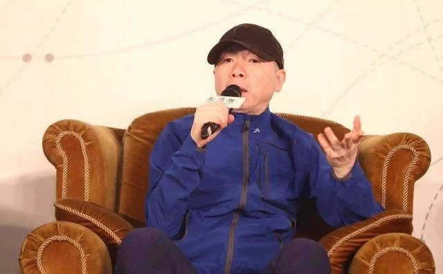 是垂死挣扎还是有恃无恐，沉默了几个月冯小刚再批网友和公号卑鄙