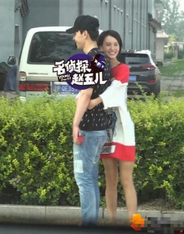 金晨七夕自拍照被扒疑似与邓伦复合，老板霸气称这辈子都不可能！