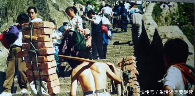 俗语“干净冬，必是脏年；院中树一片，妻儿不相见”，什么意思