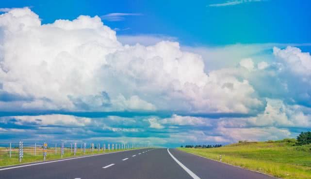 国内最适合自驾游的地方，不去太可惜，风景绝美