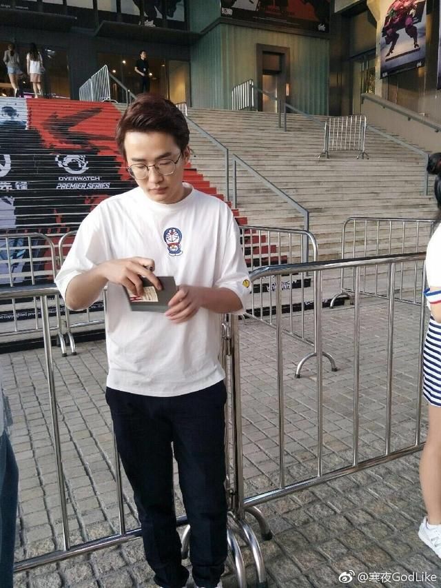 首个因为造谣主播被判刑的人，嫌疑人：判决书下来了，我很后悔！