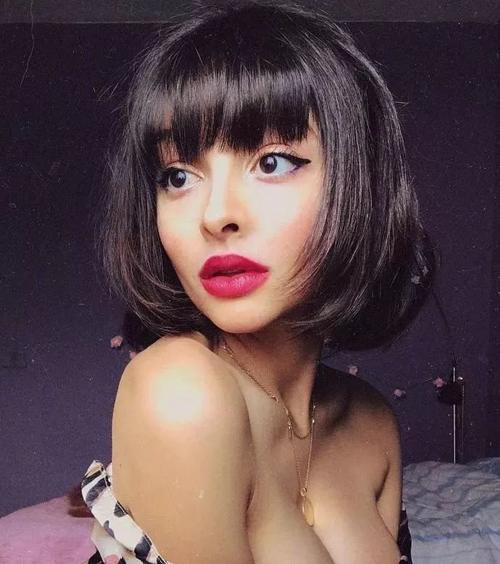 你的发型已经out了，2018流行这4款短发！