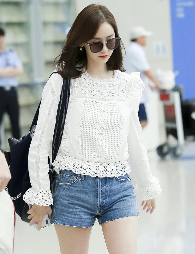 林允儿换个口红色号如换脸，美出几个层次，网友：想要口红色号！