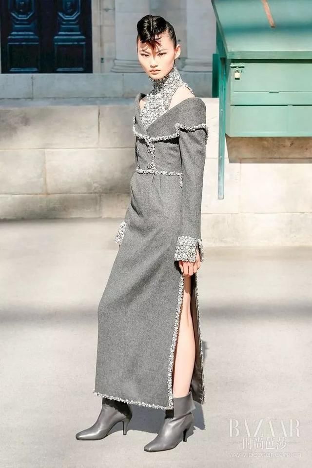 塞纳河倒映的Chanel高定，流淌的是左岸的旧时光