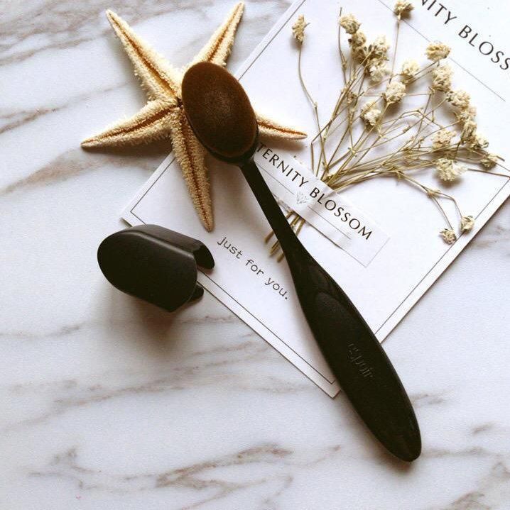 这11款秋季网红上妆工具,粉底刷、美妆蛋和粉扑,你最喜欢那一款