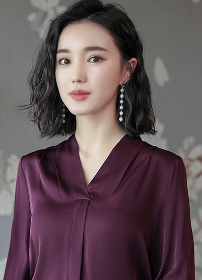 “美人衫”有点小贵，比旗袍修身，比连衣裙显嫩，7080后最爱