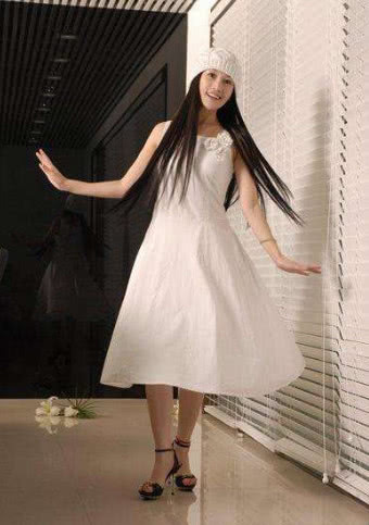 虽然现在已经过去很多年了,但李芊墨还是人们心中的《非诚勿扰》最美