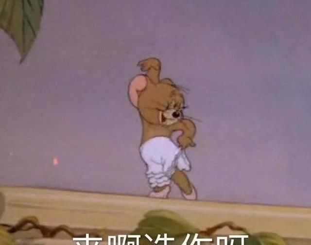  时髦@春天穿什么裙子最显瘦?这4款半身裙搭配对的上衣,时髦又好看
