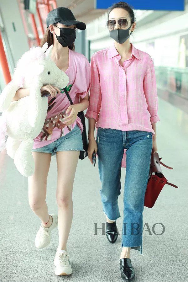 显土还是装嫩?粉色这么穿绝对不踩坑!