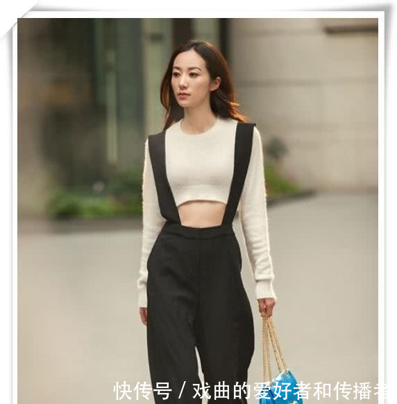 韩雪不得了！穿白T恤配了个双肩包，网友直呼35岁变15岁！