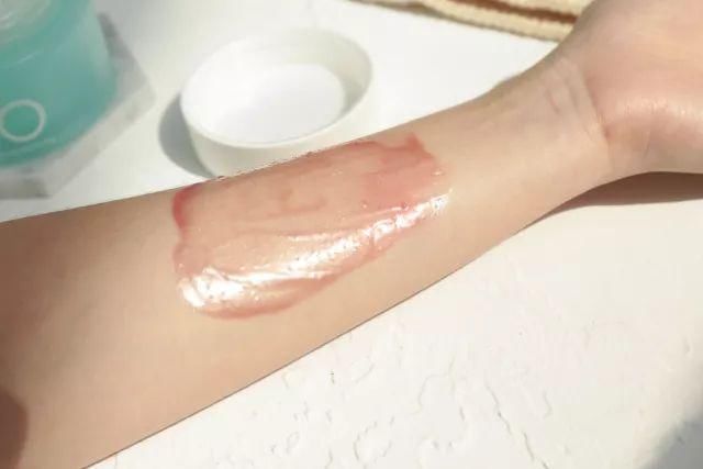 淡妆浓妆这样卸，闷痘，粉刺全没了，脸上毛孔小到看不见