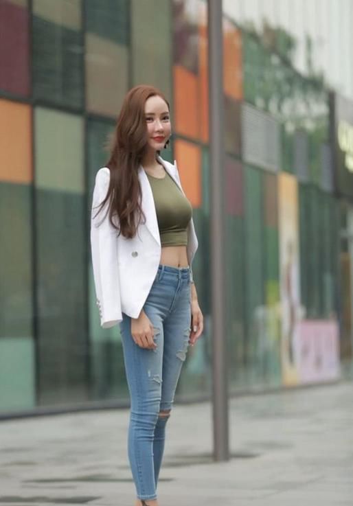 气质|精致美女沉鱼落雁,灵动非凡,美女走可爱路线!